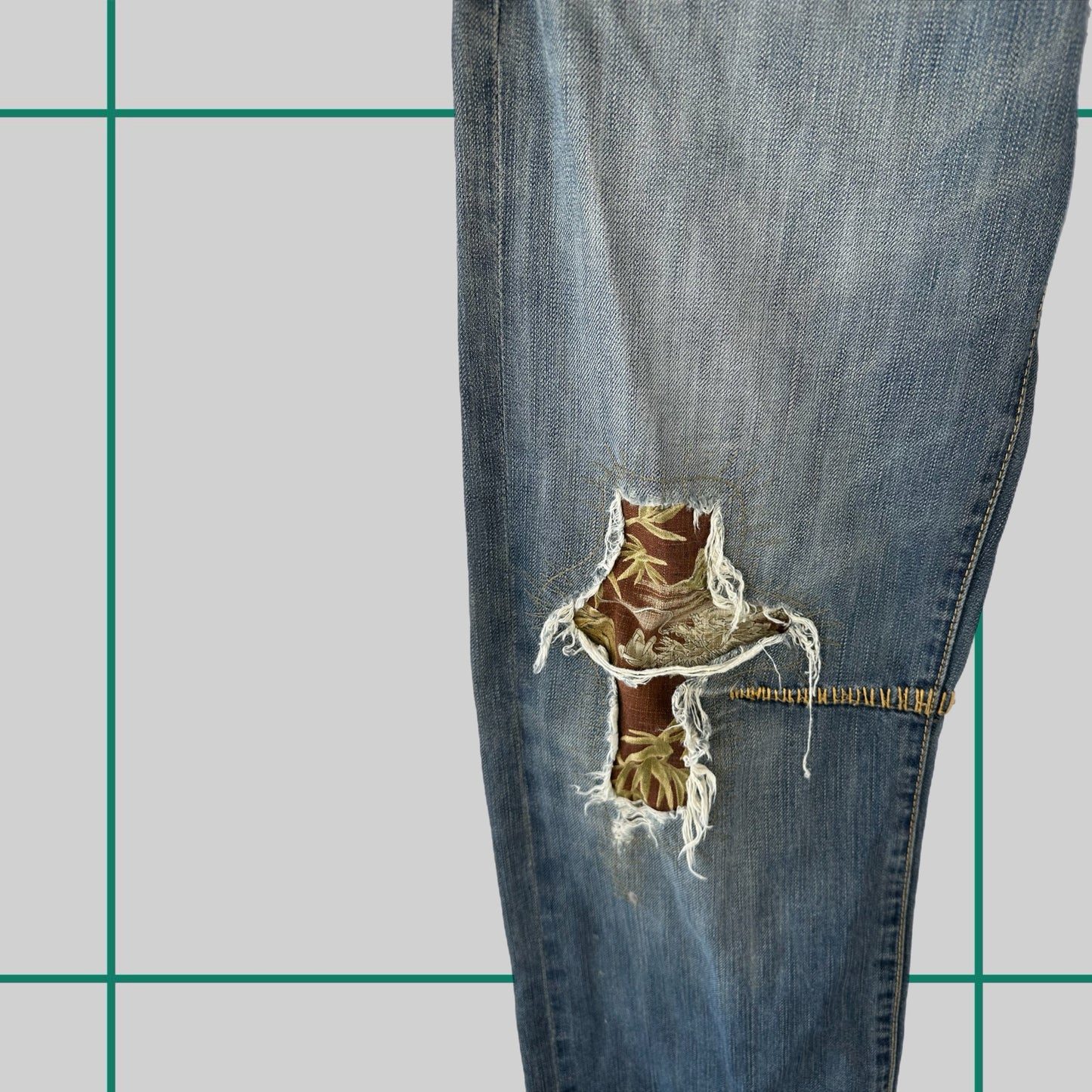 Vintage Big Train Embroidered Jeans
