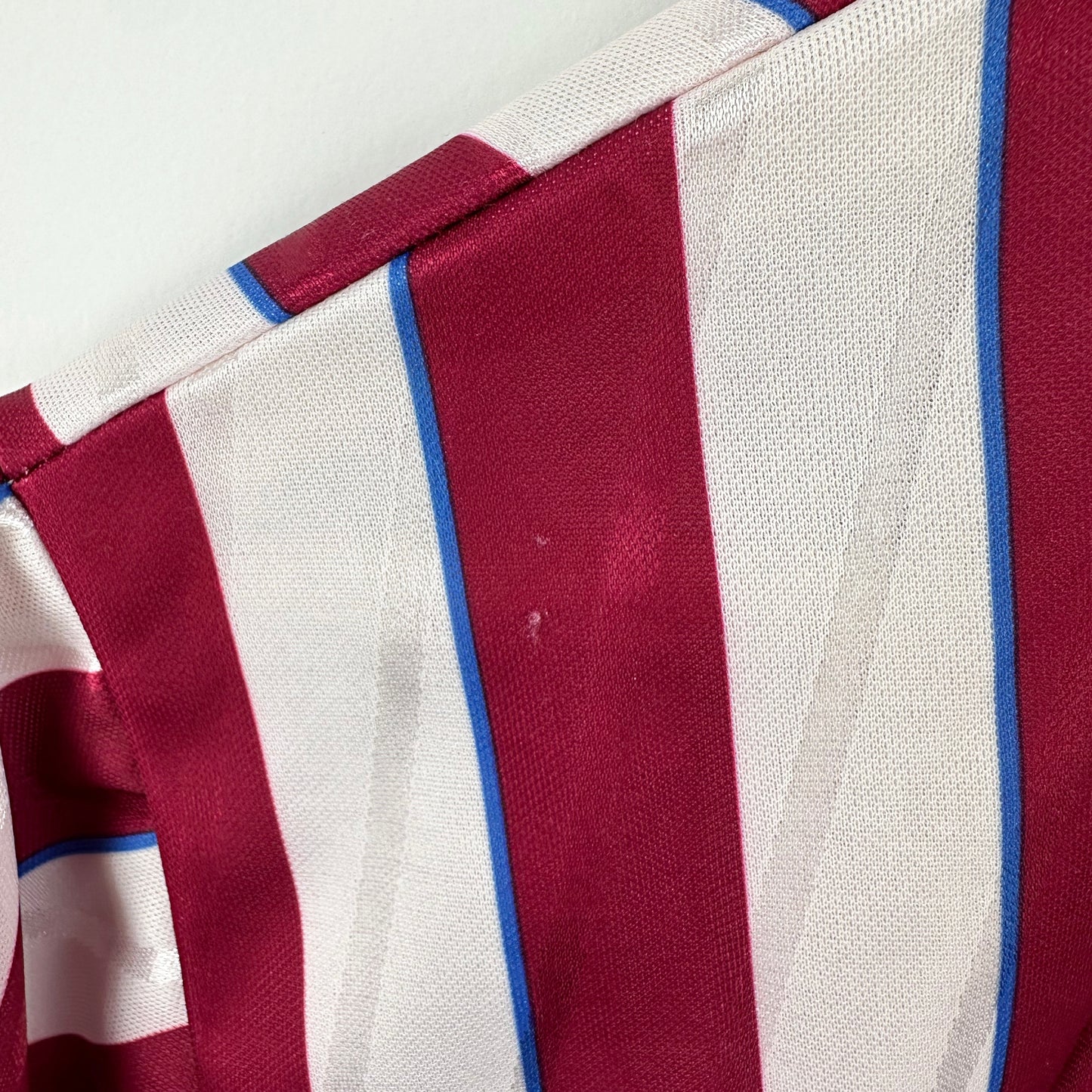 Vintage 1988-1990 Umbro Manchester City Away Jersey