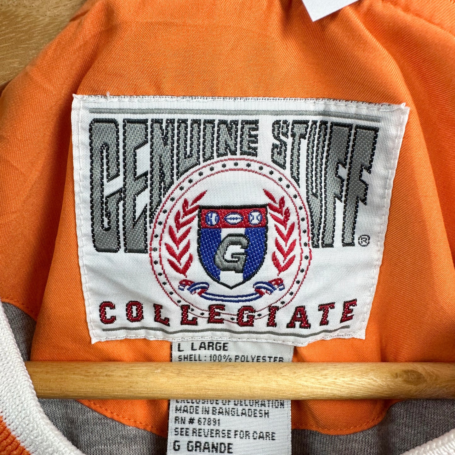 Vintage Tennessee Volunteers V-Neck Pullover