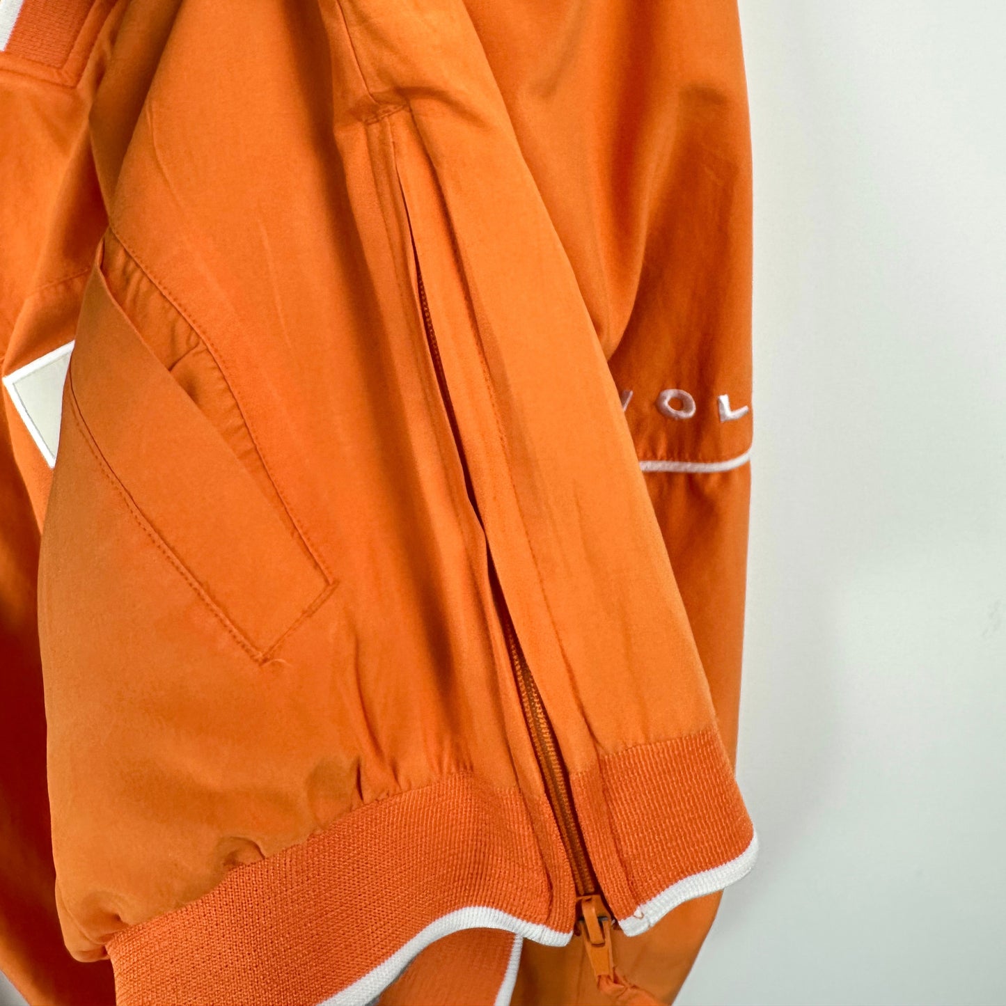 Vintage Tennessee Volunteers V-Neck Pullover