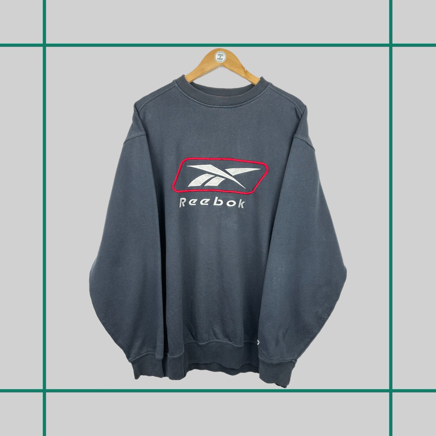 Vintage 00's Reebok Embroidered Logo Crewneck