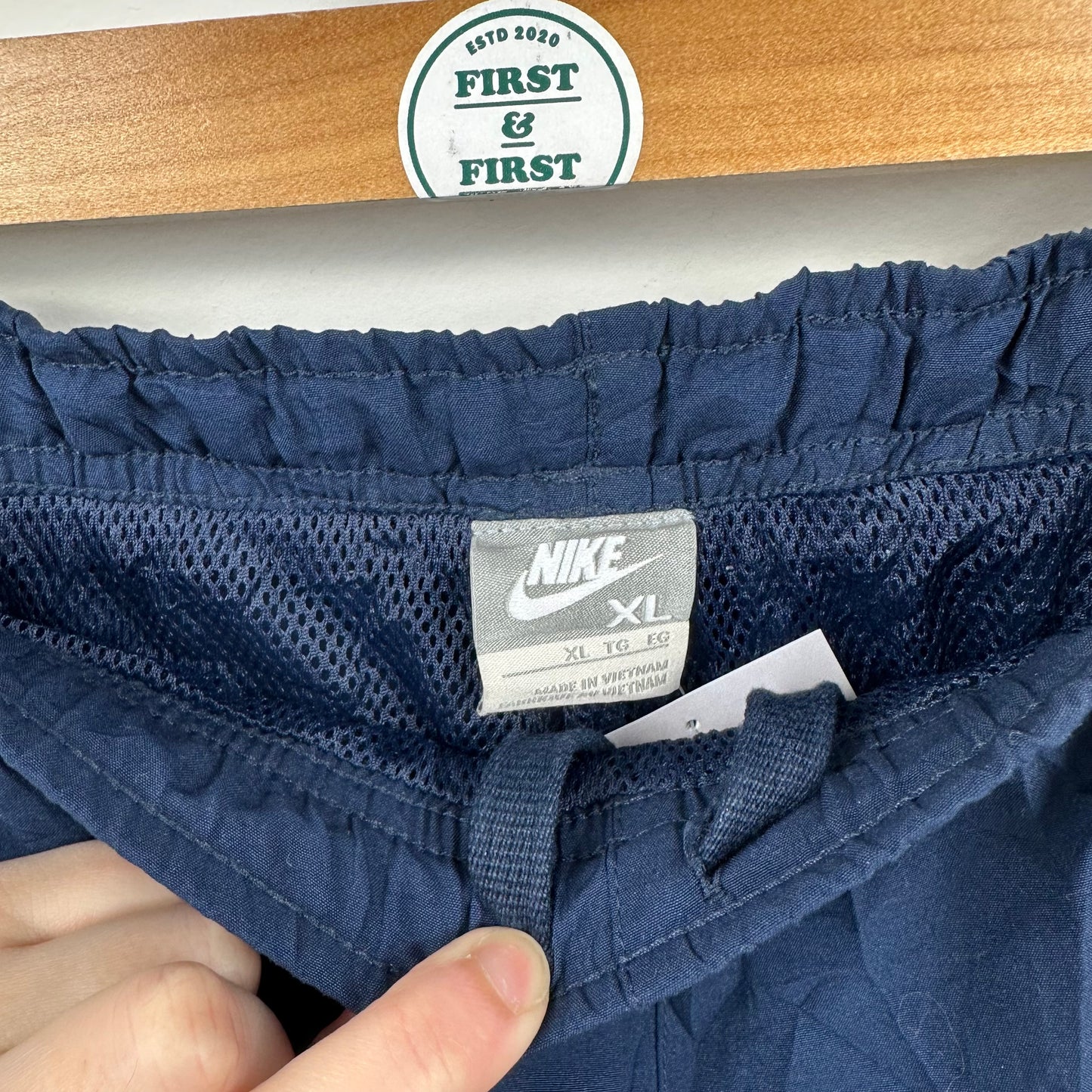 Vintage 00's Nike Navy Nylon Track Pants - XL