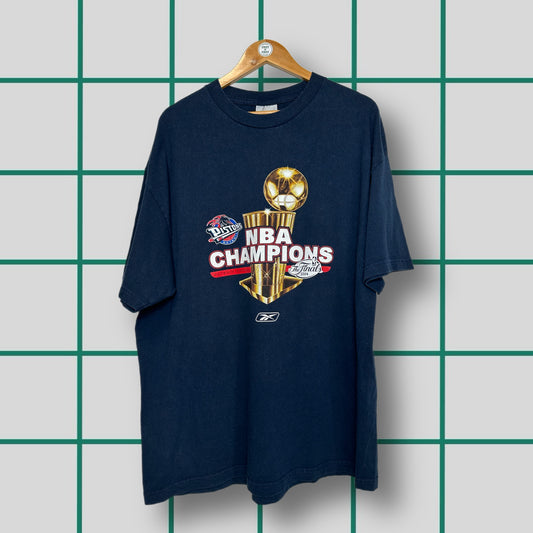 Vintage Reebok x Detroit Pistons 2004 NBA Champs Tee