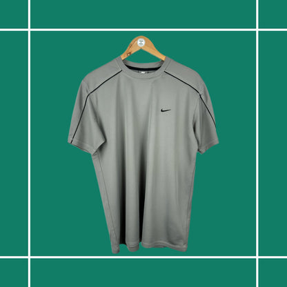 Vintage 00's Nike Soccer Jersey