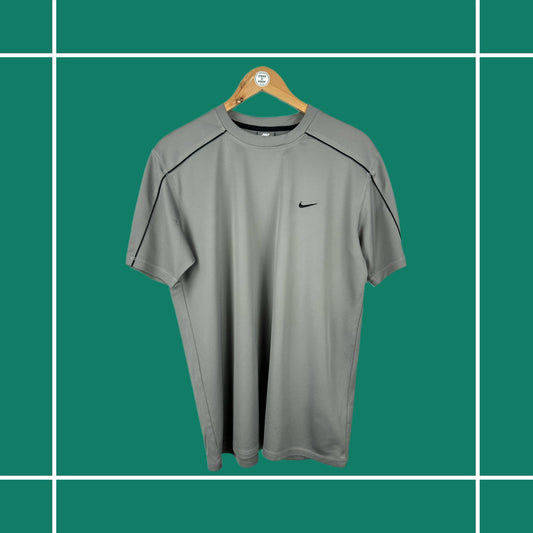 Vintage 00's Nike Soccer Jersey