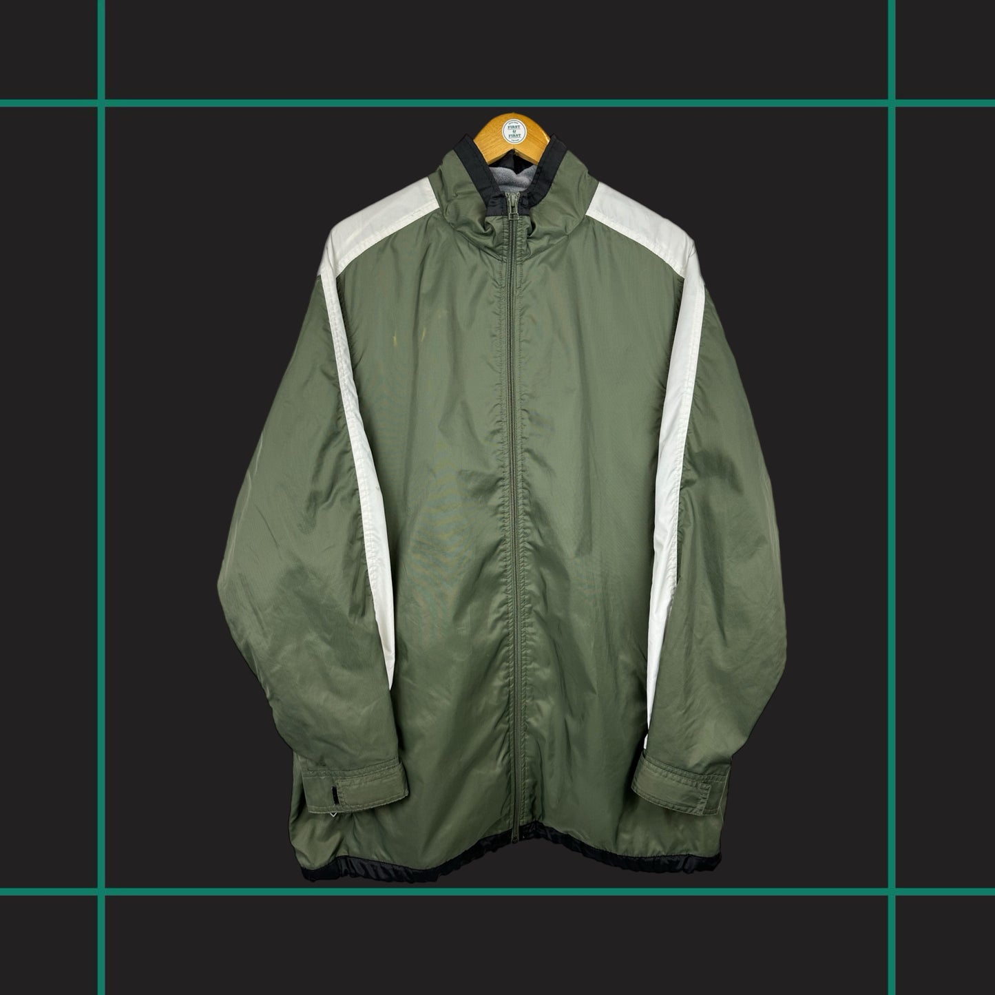 Vintage 90's Nike Khaki Sleeve Logo Jacket