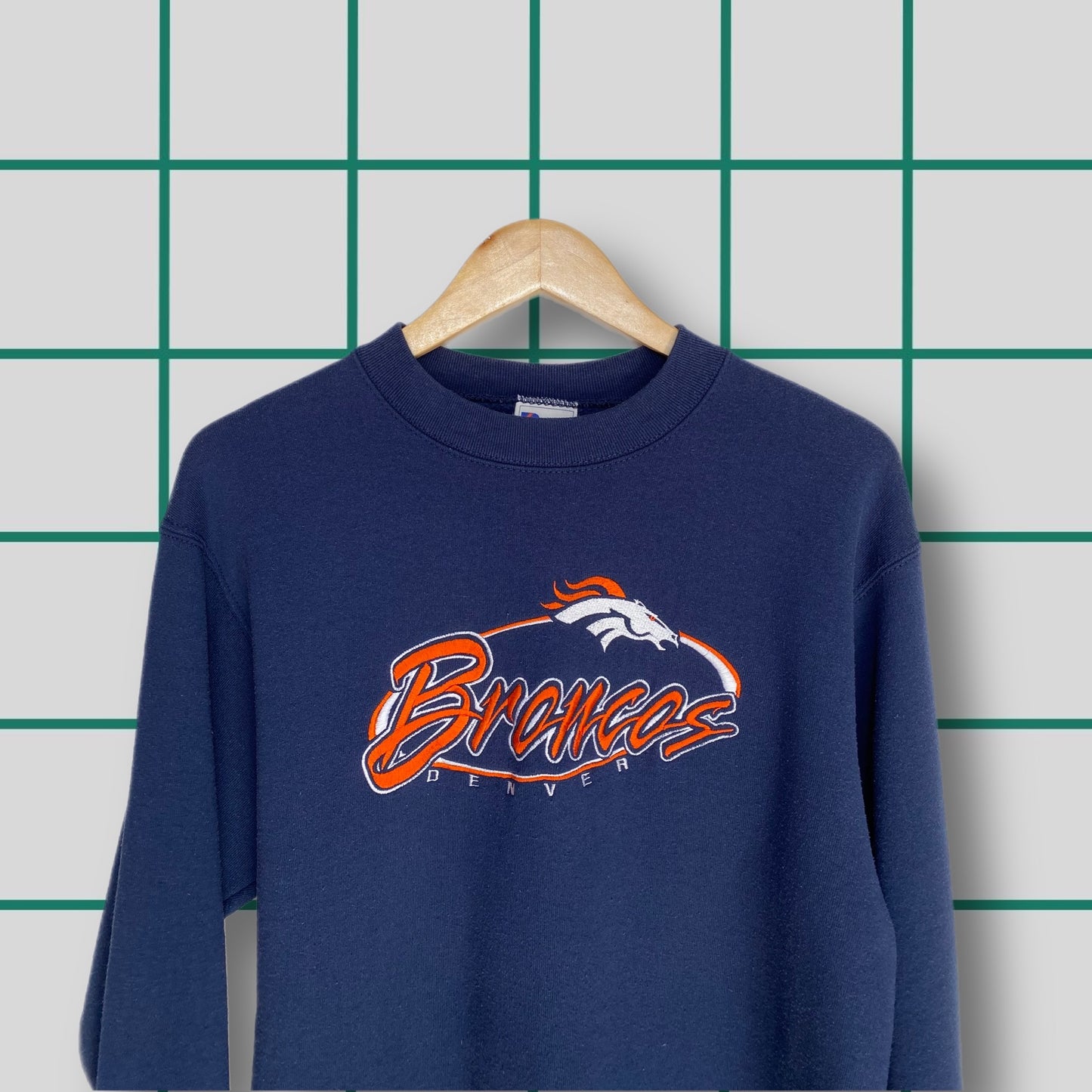 Vintage Pro Player x Denver Broncos Crewneck